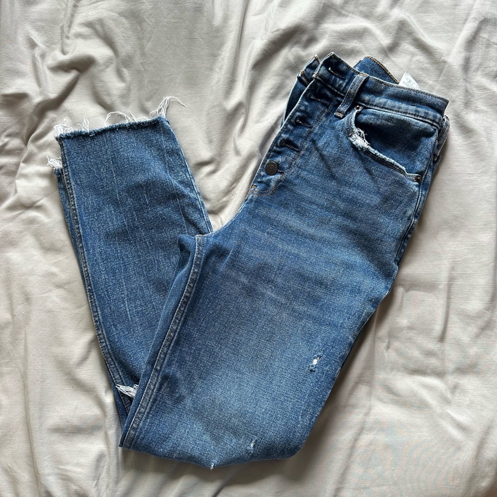 Abercrombie & Fitch Blue Jeans